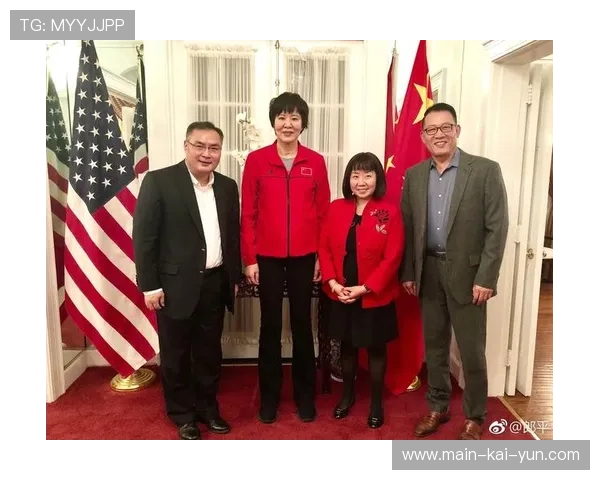 郎平夫妇洛杉矶中餐厅盛装迎新年，退休后频现身体育文化交流活动