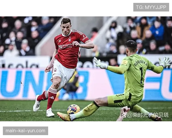 纽卡斯尔4-0大胜伯恩利,伊萨克完成帽子戏法 纽卡斯尔4-0大胜伯恩利,伊萨克完成帽子戏法